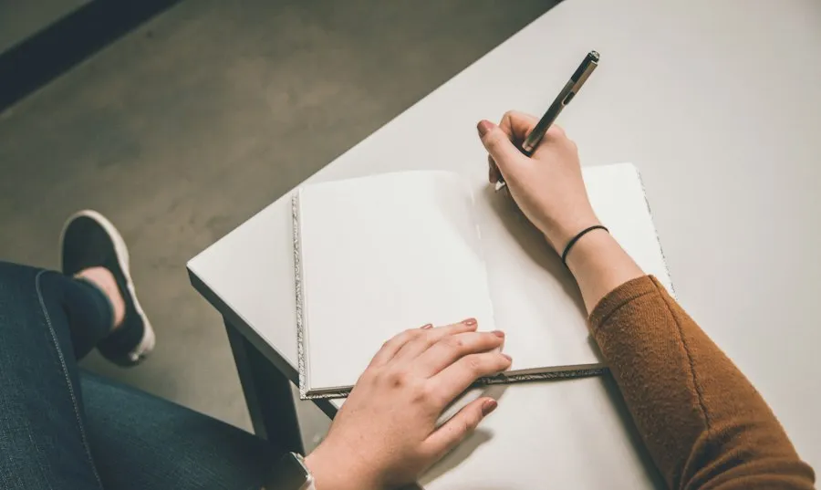 Photo daily writing habits mistakes